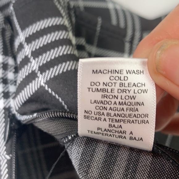 Love Tree Plaid Crop Top - Black/Grey, Spaghetti Straps, Size Small - Picture 6 of 7